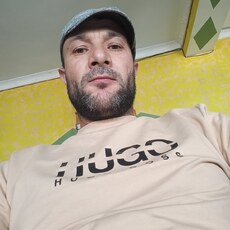 Вадим, 42