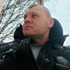 Николай, 32