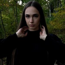 Виктория, 21