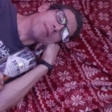 Виктор, 46