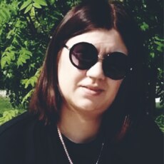Милана, 37