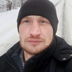 Лукас, 33
