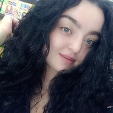 Юля, 40