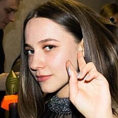 Есения, 30