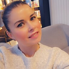 Надя, 37