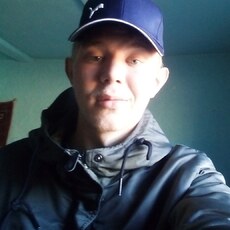 Максим, 20