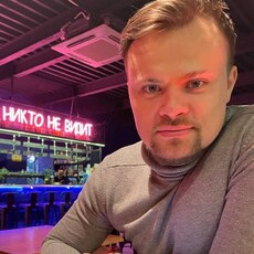 Виталя, 35