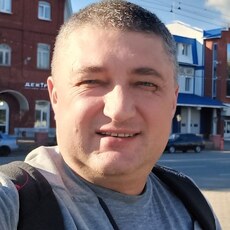 Лёня, 46