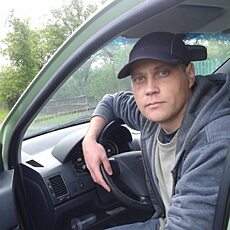 Саша, 42