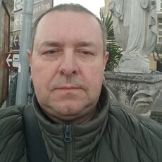 Юлиан, 51