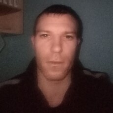Паша, 30