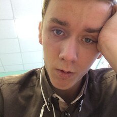 Андрей, 24