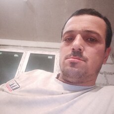 Назар, 38