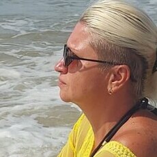 Милана, 50