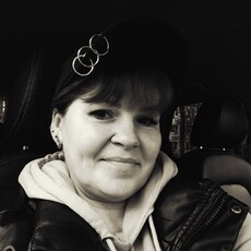 Есения, 44