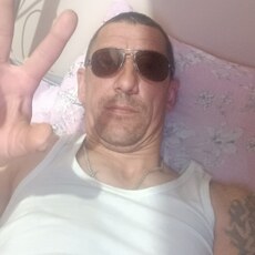 Валя, 47