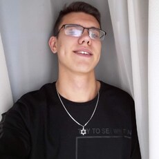 Константин, 25