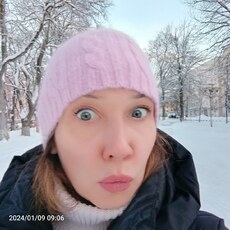 Юлия, 44