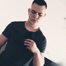 Григорий, 24