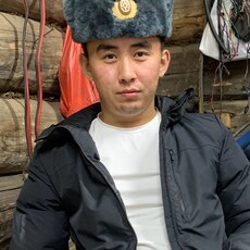 Сёма, 23