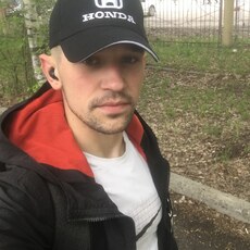 Радомир, 28