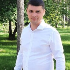 Юра, 34