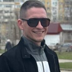 Эдуард, 35