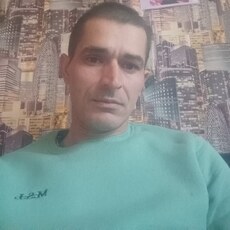 Артур, 44