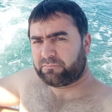 Макс, 38
