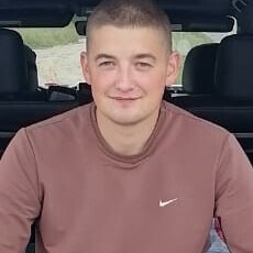Гена, 26