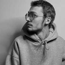 Валентин, 21