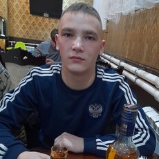 Эдуард, 22