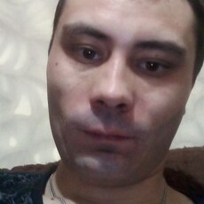 Артемий, 33