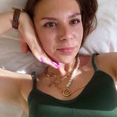 Лина, 25