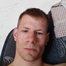 Валентин, 20