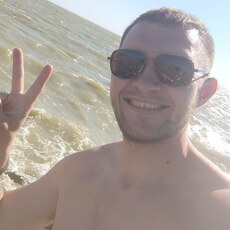 Владлен, 30