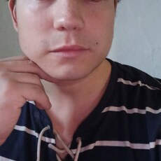 Виктор, 28