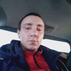 Эдуард, 27