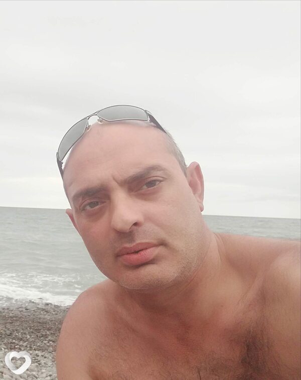 Валя