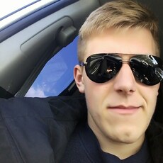 Гена, 23
