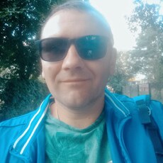 Виктор, 41