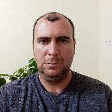 Миша, 43