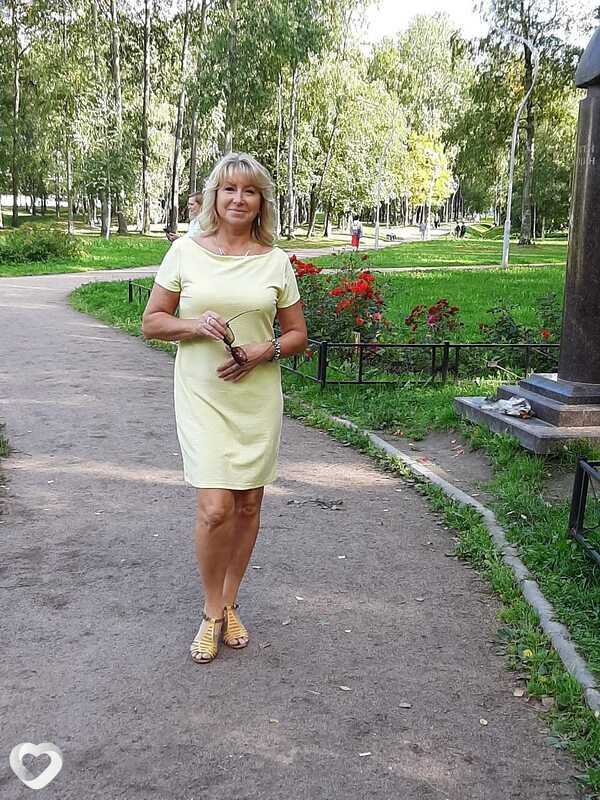 Полина