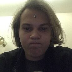 Илья, 23