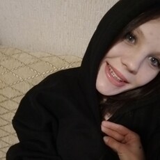 Лилия, 23