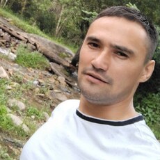 Веня, 35