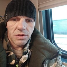 Виталий, 45
