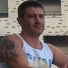 Максим, 36