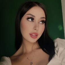 Лиза, 20