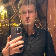 Толя, 29